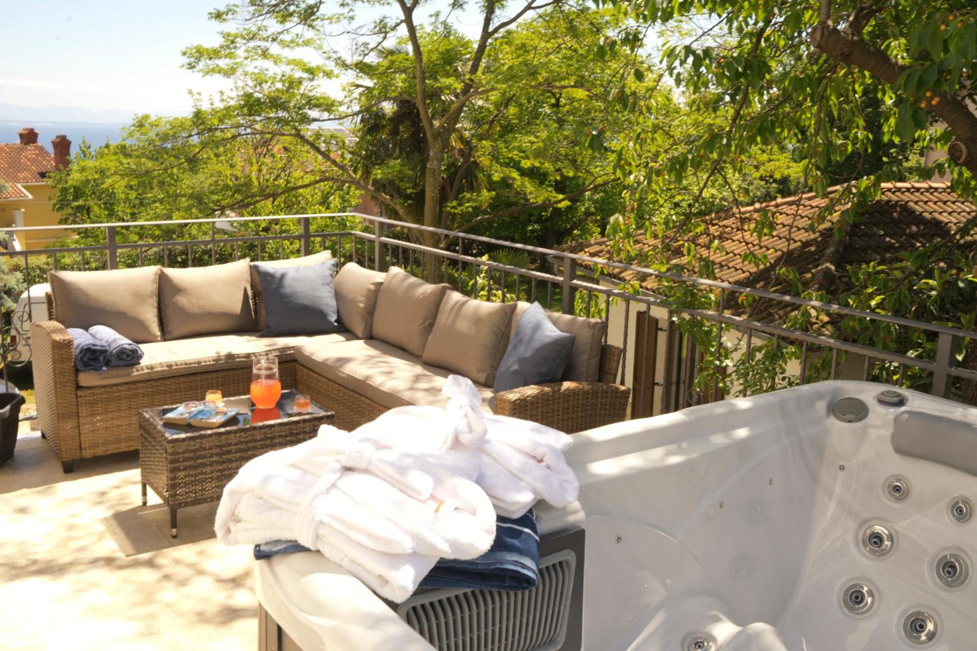 Riviera Blue Apartments With Seaview, Private Whirlpools And Parking Near Opatija Opric Exterior photo