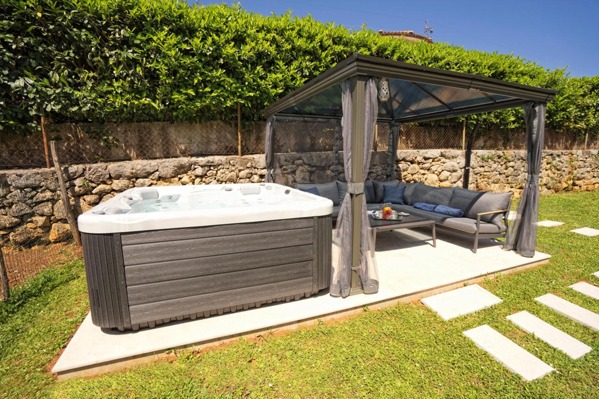 Riviera Blue Apartments With Seaview, Private Whirlpools And Parking Near Opatija Opric Exterior photo